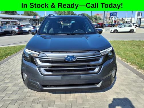 2025 Subaru Forester Premium