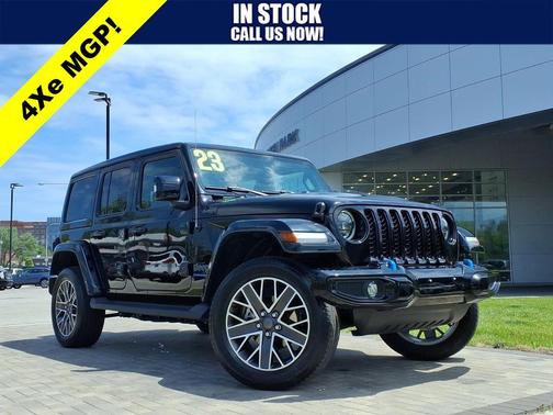 Black Clearcoat 2023 Jeep Wrangler 4xe Sahara High Altitude