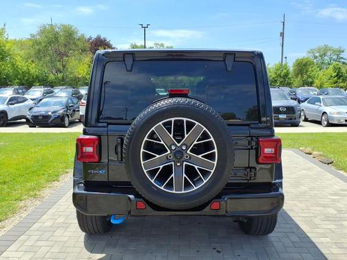 Black Clearcoat 2023 Jeep Wrangler 4xe Sahara High Altitude