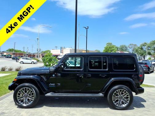 Black Clearcoat 2023 Jeep Wrangler 4xe Sahara High Altitude