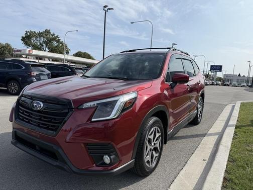 2023 Subaru Forester Premium