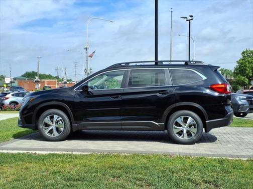 2025 Subaru Ascent Premium 8-Passenger