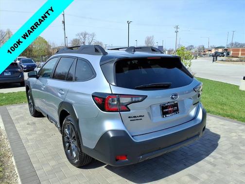 Ice Silver Metallic 2024 Subaru Outback Onyx Edition