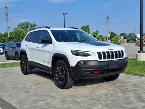 2022 Jeep Cherokee Trailhawk