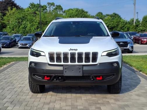 2022 Jeep Cherokee Trailhawk