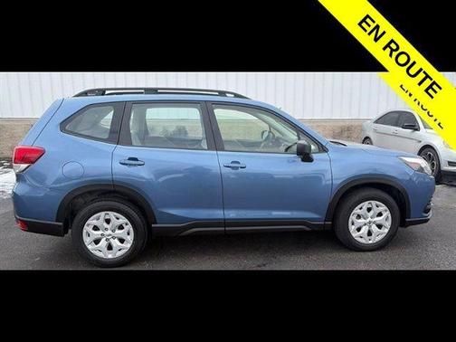 Horizon Blue Pearl 2024 Subaru Forester Base