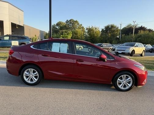 2017 Chevrolet Cruze LT