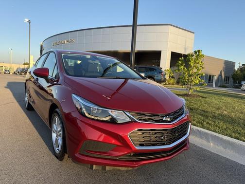 2017 Chevrolet Cruze LT
