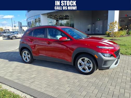 2022 Hyundai KONA SEL