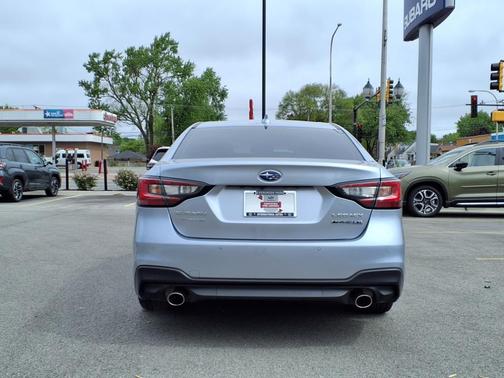 2024 Subaru Legacy Touring XT