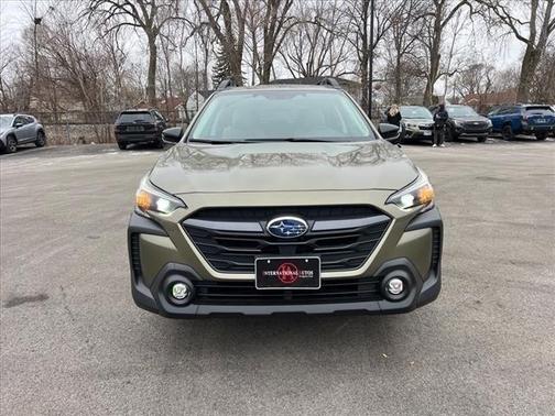 2025 Subaru Outback Premium