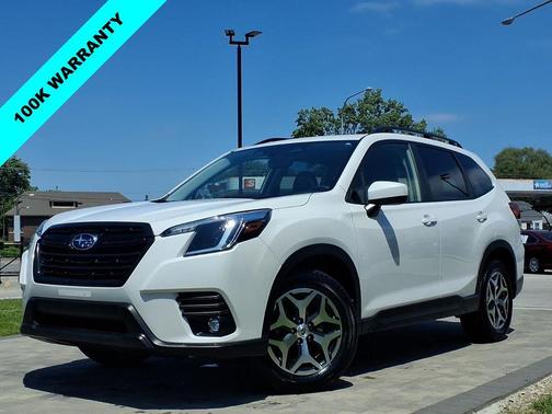 Crystal White Pearl 2024 Subaru Forester Premium