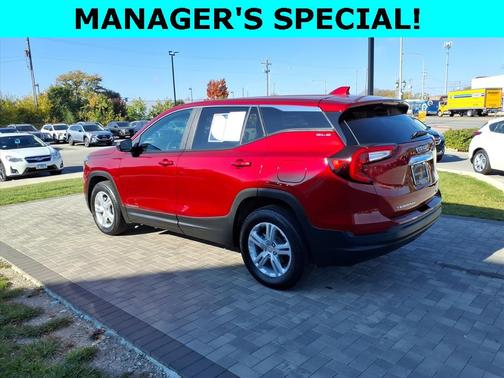 2024 GMC Terrain SLE