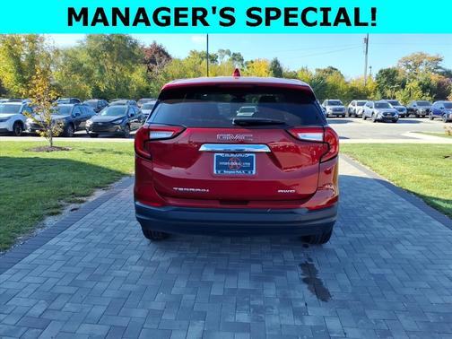 2024 GMC Terrain SLE