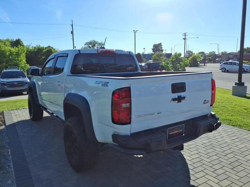 Summit White 2019 Chevrolet Colorado ZR2