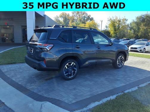 2025 Subaru Forester Hybrid Premium