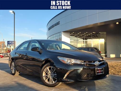 2016 Toyota Camry SE