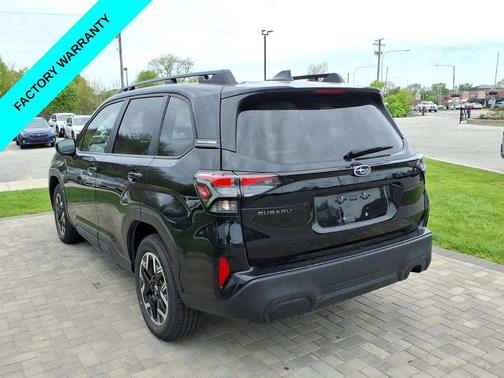 Crystal Black Silica 2025 Subaru Forester Premium