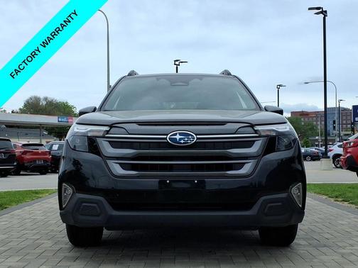 Crystal Black Silica 2025 Subaru Forester Premium
