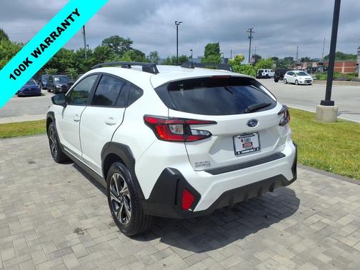 Crystal White Pearl 2025 Subaru Crosstrek Premium