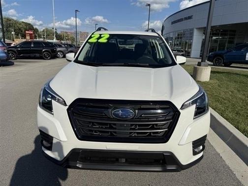 2022 Subaru Forester Premium