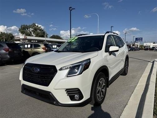 2022 Subaru Forester Premium