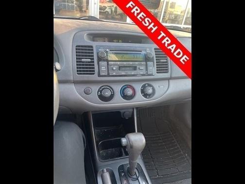 2003 Toyota Camry LE V6