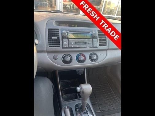 2003 Toyota Camry LE V6