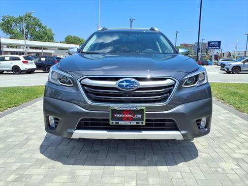 2022 Subaru Outback Touring XT