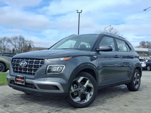 Ecotronic Gray 2025 Hyundai VENUE SEL