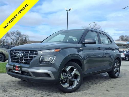 Ecotronic Gray 2025 Hyundai VENUE SEL