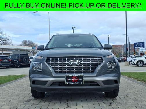 2025 Hyundai VENUE SEL