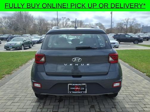 2025 Hyundai VENUE SEL