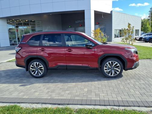 2025 Subaru Forester Hybrid Touring