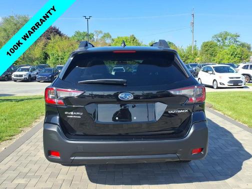Crystal Black Silica 2024 Subaru Outback Premium