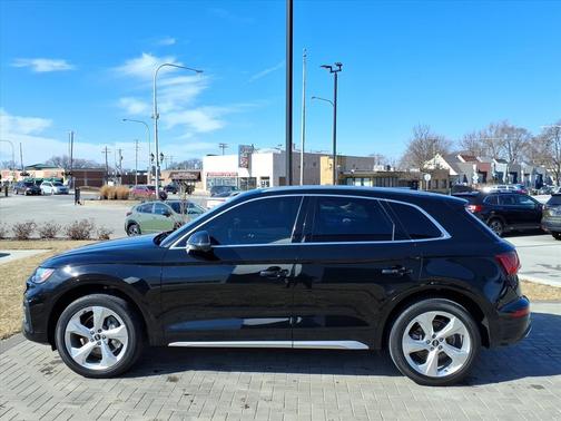 2021 Audi Q5 45 Premium Plus