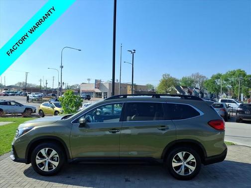 Autumn Green Metallic 2023 Subaru Ascent Premium 8-Passenger