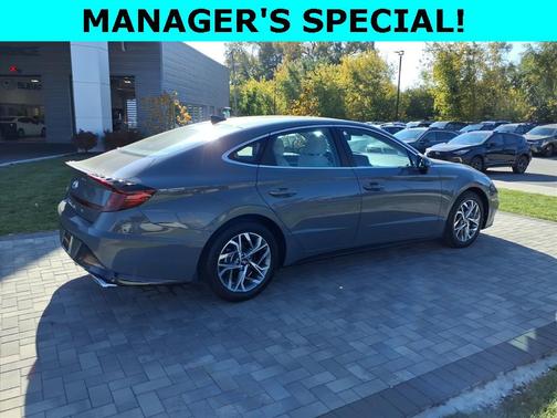 2023 Hyundai SONATA SEL