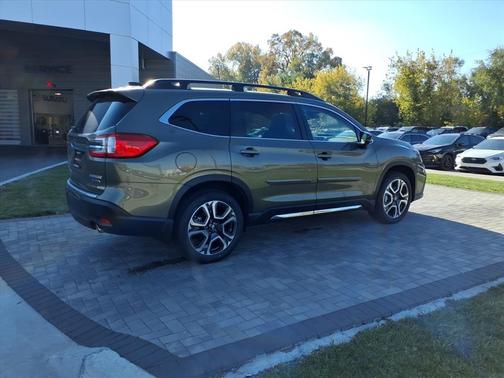 2025 Subaru Ascent Limited 7-Passenger