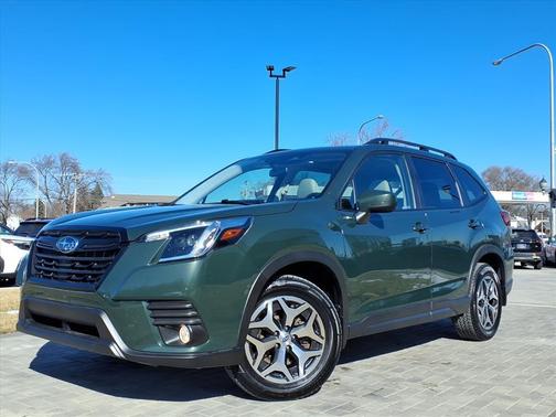 2023 Subaru Forester Premium