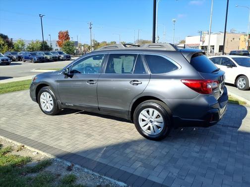 2018 Subaru Outback 2.5i Premium