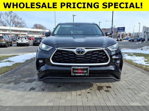 2022 Toyota Highlander XLE