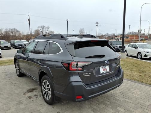 2024 Subaru Outback Premium