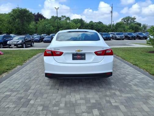 2017 Chevrolet Malibu 1LT