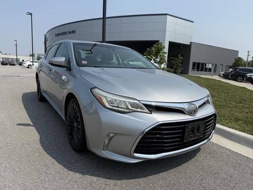 2017 Toyota Avalon Touring