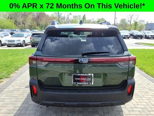 Deep Emerald Green Pearl 2026 Subaru Outback Limited