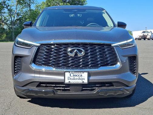 2025 INFINITI QX60 PURE