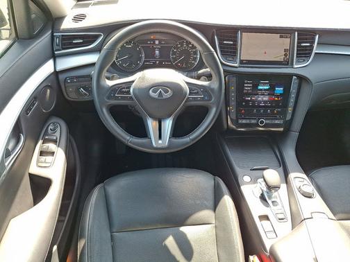 2021 INFINITI QX50 ESSENTIAL
