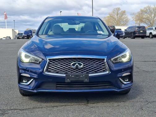 2022 INFINITI Q50 LUXE
