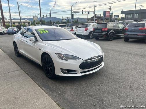 2014 Tesla Model S Base